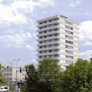 Apartamento Swiss Star Tower - Self Check-in, Zurique